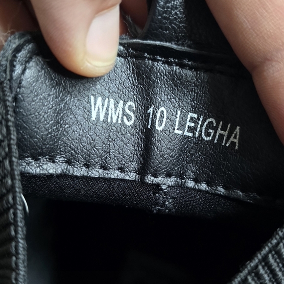 DV by Dolce Vita LEIGHA Chelsea Boot WMS 10 - Picture 9 of 9